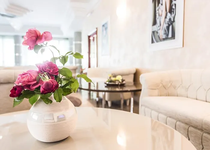 Continental Ξενοδοχείο 3*