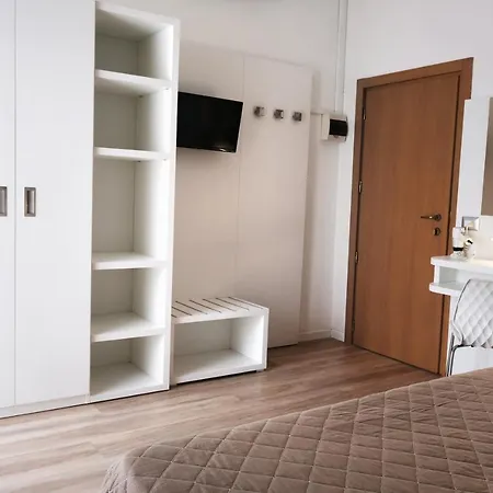 Continental 3*